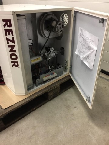 Photo 2024 04 09 08 50 55 2